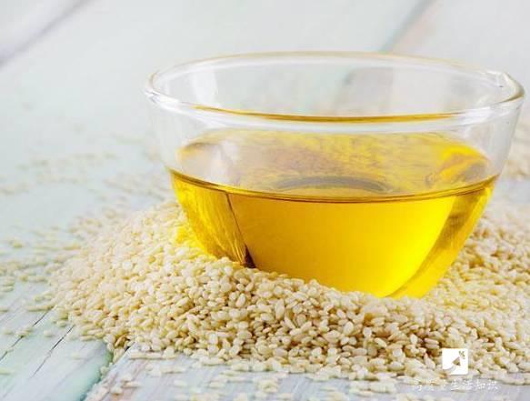 植物油灌裝生產(chǎn)設備