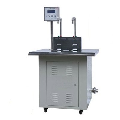 半自動(dòng)定量食用油灌裝機(jī)