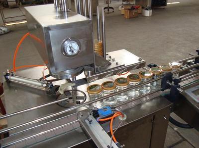 高速直線式旋蓋機(jī)細(xì)節(jié)圖