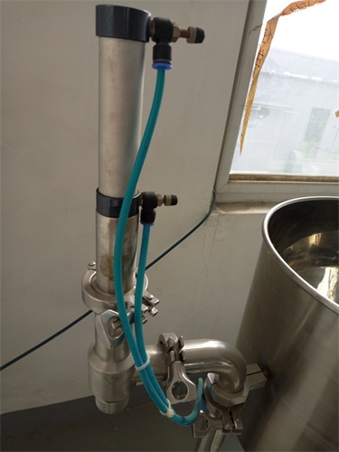 濃醬自動(dòng)灌裝機(jī)細(xì)節(jié)圖