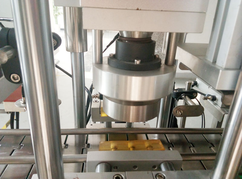 果醬灌裝機(jī)