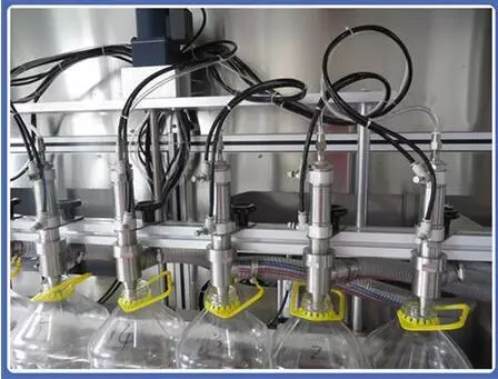 8�^����ӋͰ�bʳ���͹��b�C���b�^