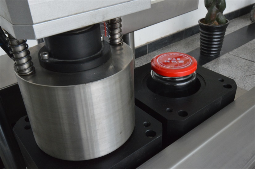 半自動(dòng)小型真空旋蓋機(jī)