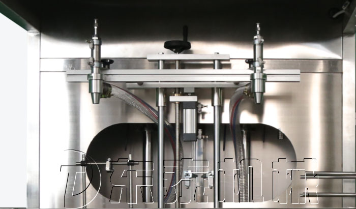 小型油脂灌裝機(jī)灌裝頭